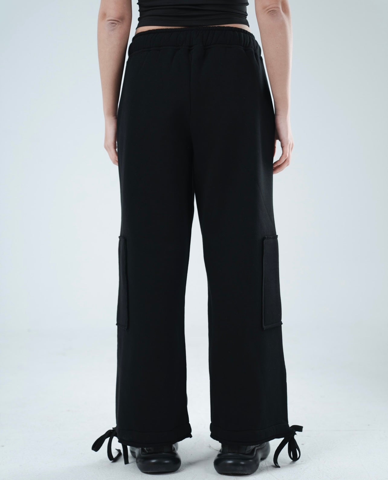 Black sweatpants